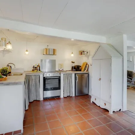 Semesterbostad Gyril *